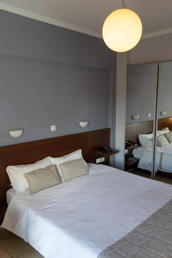 Hotel Hill Атина Екстериор снимка