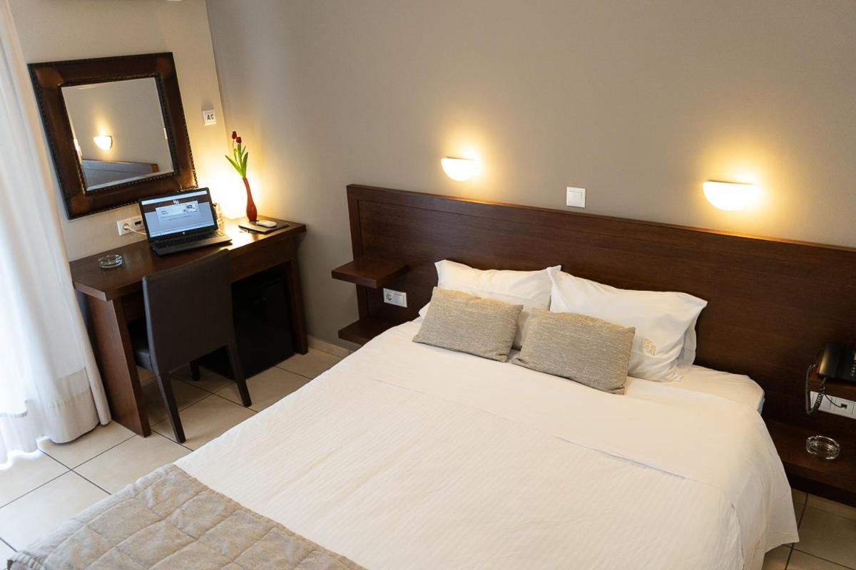 Hotel Hill Атина Екстериор снимка
